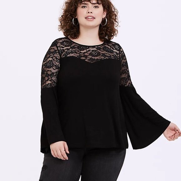 🆕 3X SUPER SOFT & LACE BLACK BELL SLEEVE TOP - Picture 1 of 5